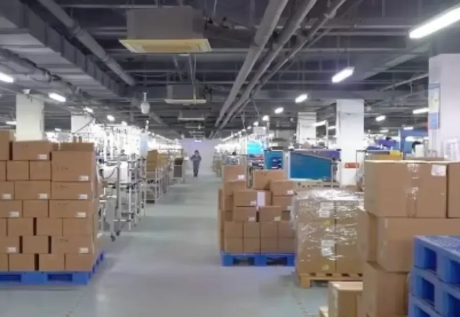 WiserMachine packing and shipping material